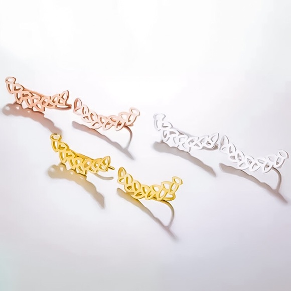 🔵𝟲𝟱%𝗢𝗙𝗙 𝗯𝘂𝗻𝗱𝗹𝗲𝘀 𝟯+🔵 NEW Floral Minimalist Climber Earring - Picture 4 of 16